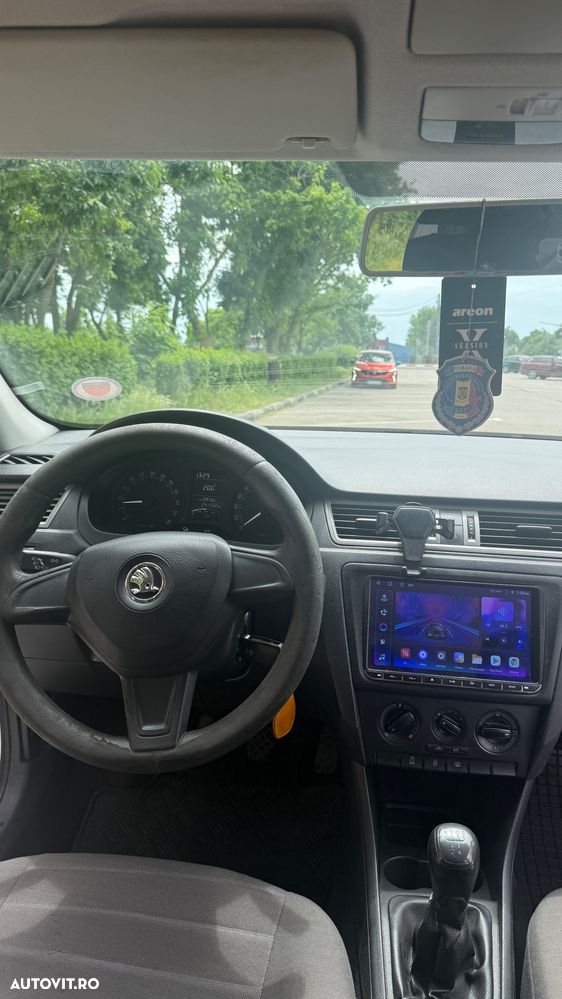 Skoda RAPID 1.6 TDI Active - 7
