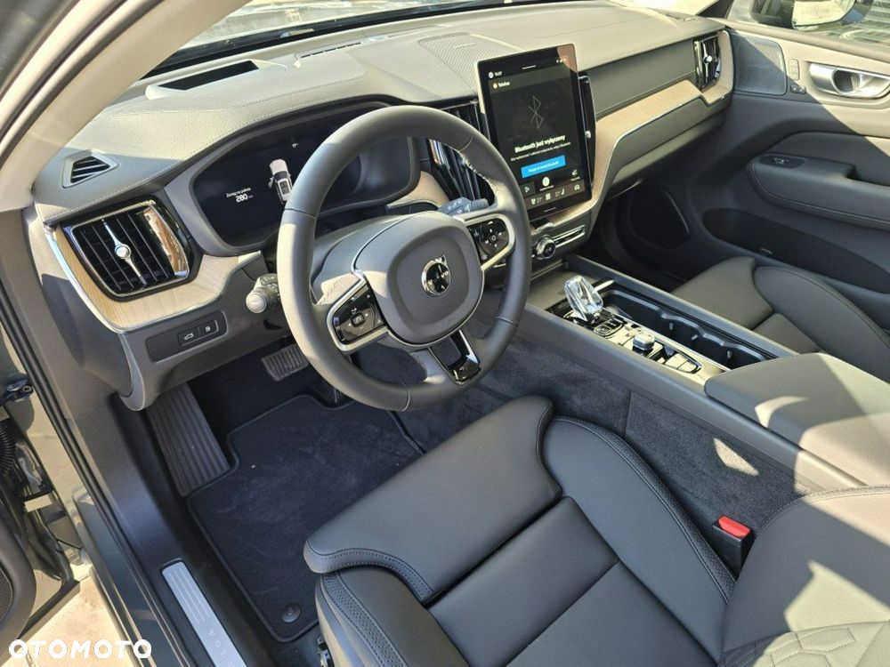 Volvo XC 60 T8 AWD Ultra Dark - 8
