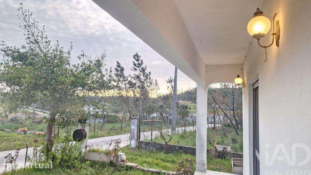 Casa / Villa T3 em Caxarias de 105 m2 - Grande imagem: 2/39