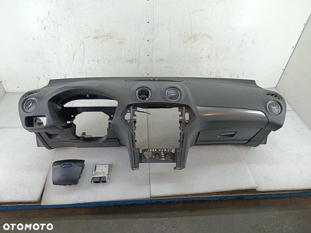 DESKA ROZDZIELCZA,KONSOLA ,PODUSZKI SENSOR FORD MONDEO MK4 - 1