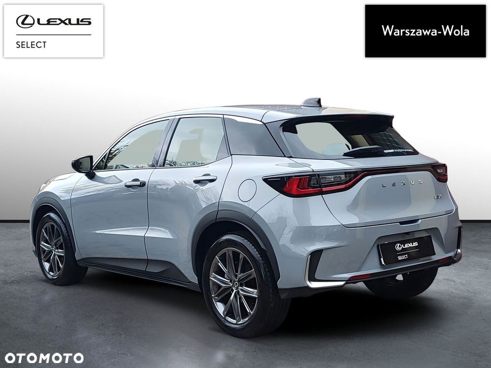 Lexus LBX 2024