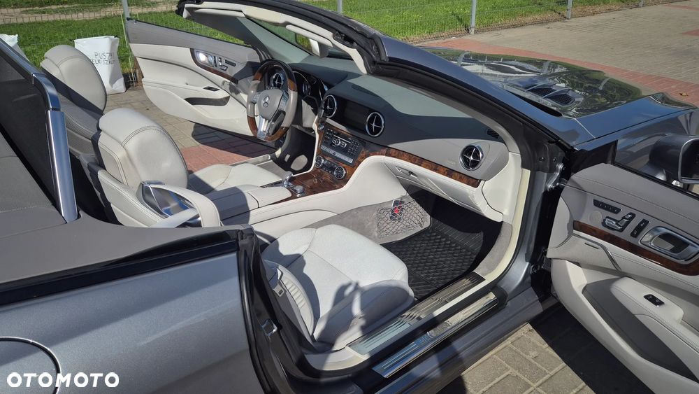 Mercedes-Benz SL 500 - 31