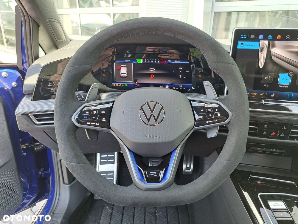 Volkswagen Golf - 14