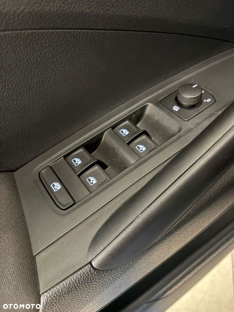 Skoda Fabia 1.0 TSI Ambition - 9