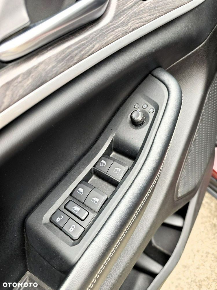 Jeep Grand Cherokee - 27