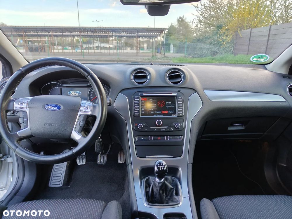 Ford Mondeo 2.0 TDCi Business Edition - 16