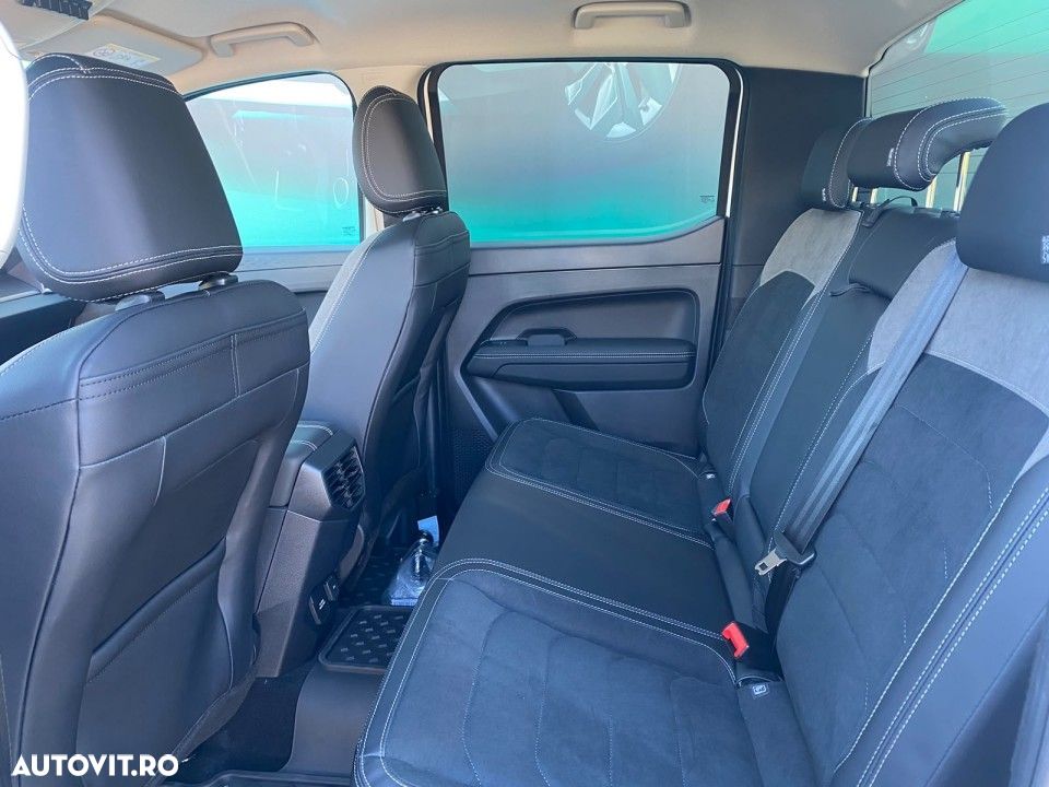 Volkswagen Amarok - 14