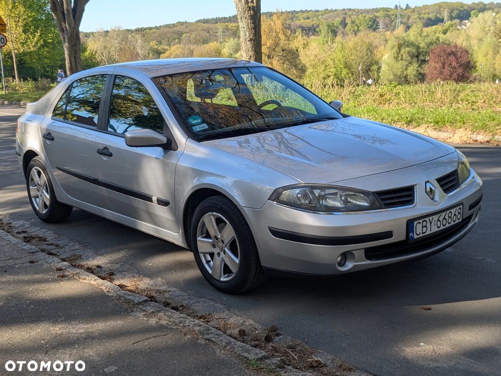 Renault Laguna 1.6 Confort Expression - 2