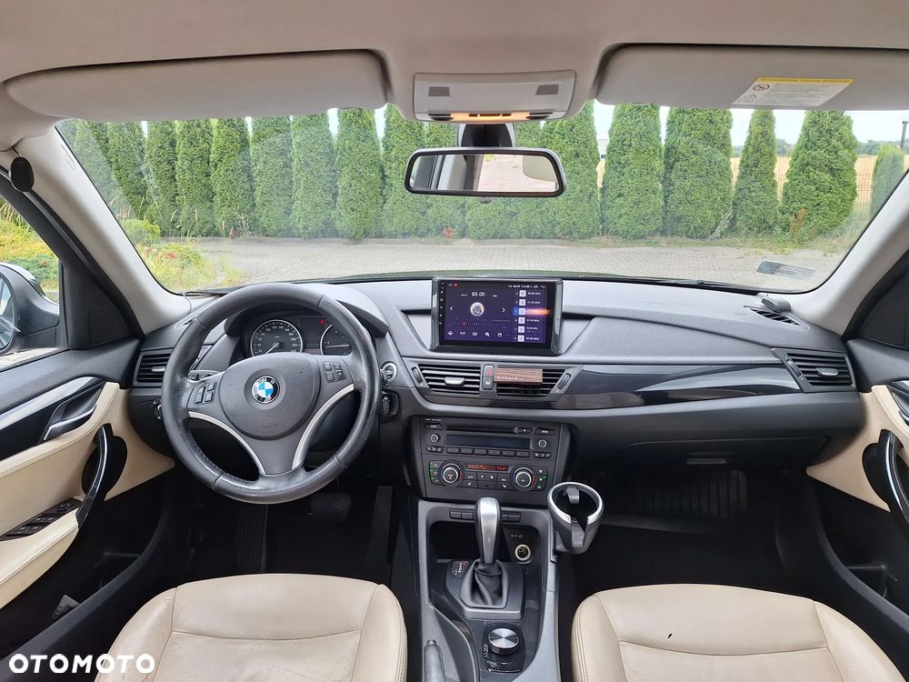 BMW X1 xDrive18d - 10