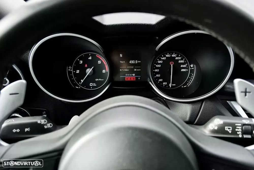Alfa Romeo Stelvio 2.2 D Super AT8 - 26
