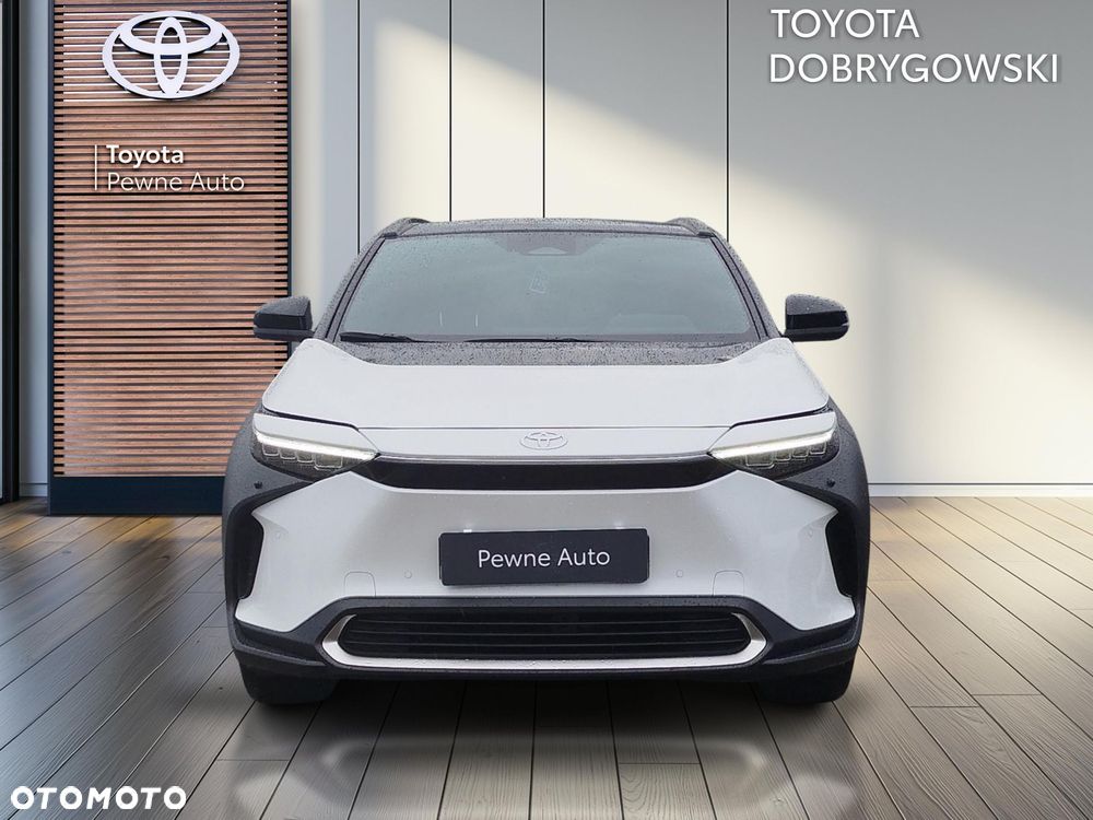 Toyota bZ4X - 8