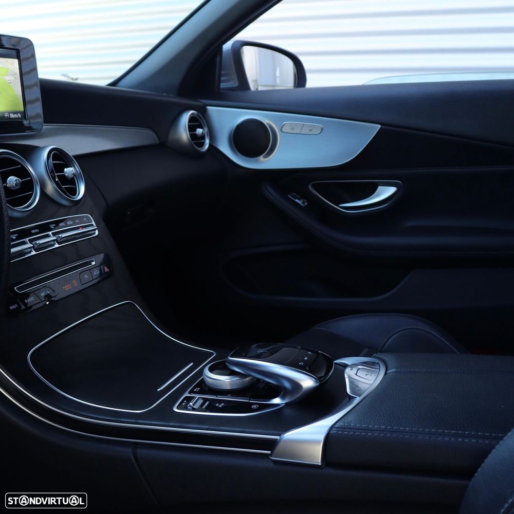Mercedes-Benz C 220 d Cabrio 9G-Tronic AMG Line - 20
