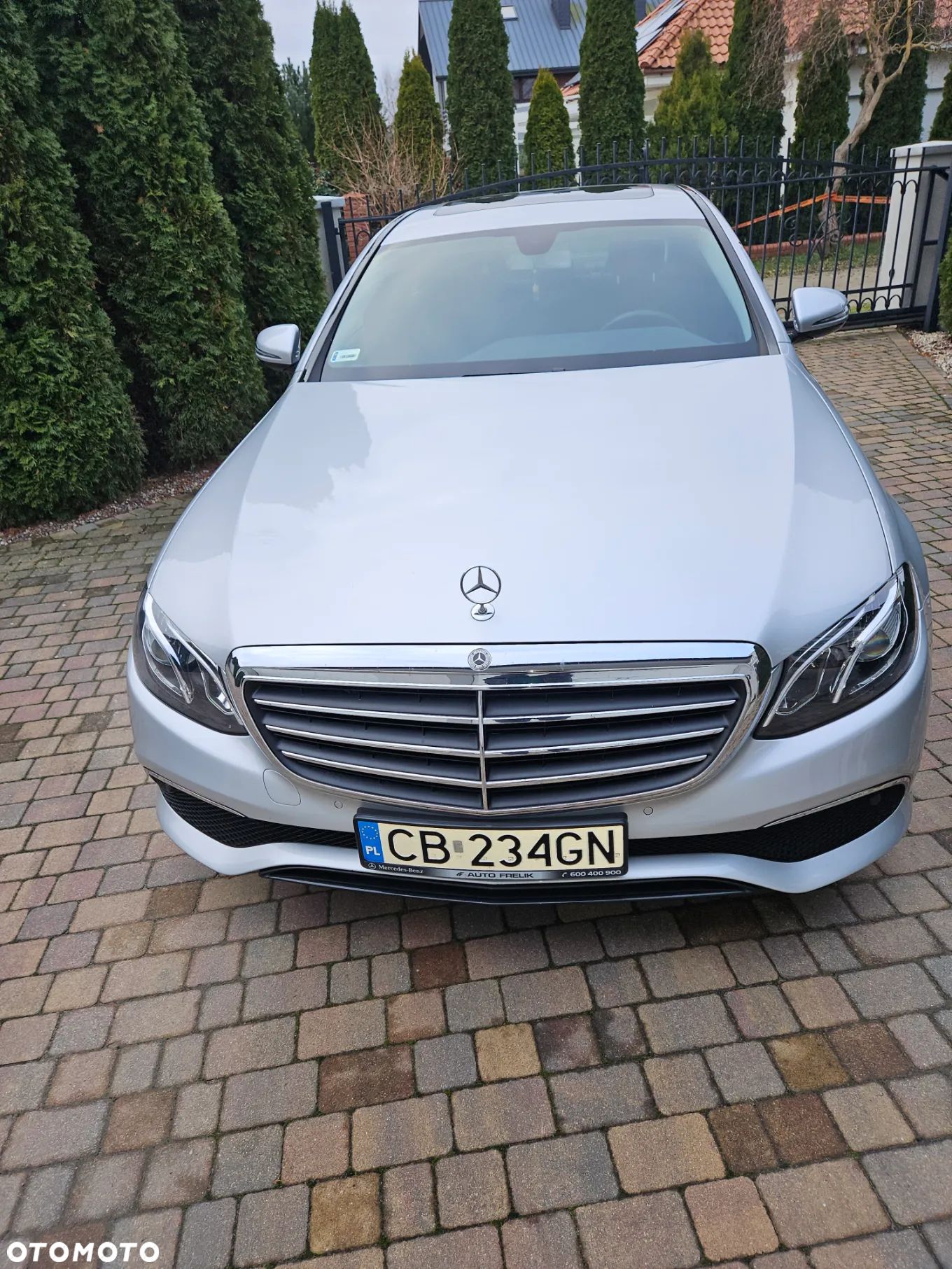 Mercedes-Benz Klasa E 220 d 9G-TRONIC - 1