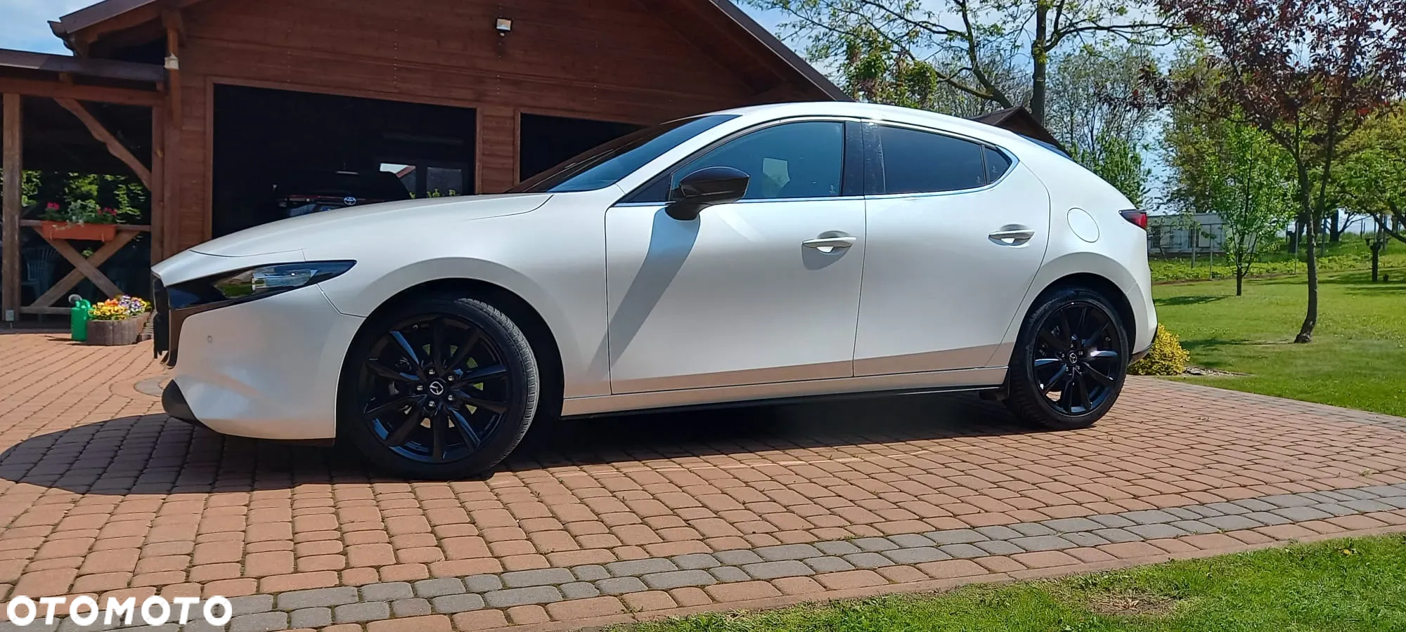 Mazda 3 e-SKYACTIV-G 150 M HYBRID DRIVE EXCLUSIVE-LINE - 11