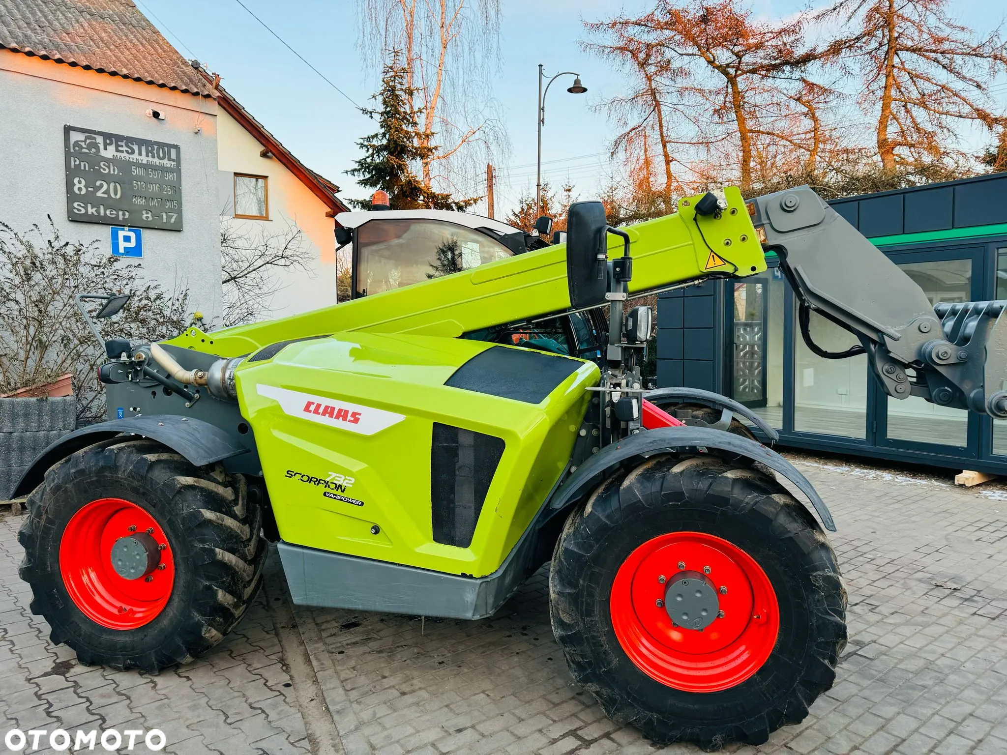 Claas SCORPION 732 - 15