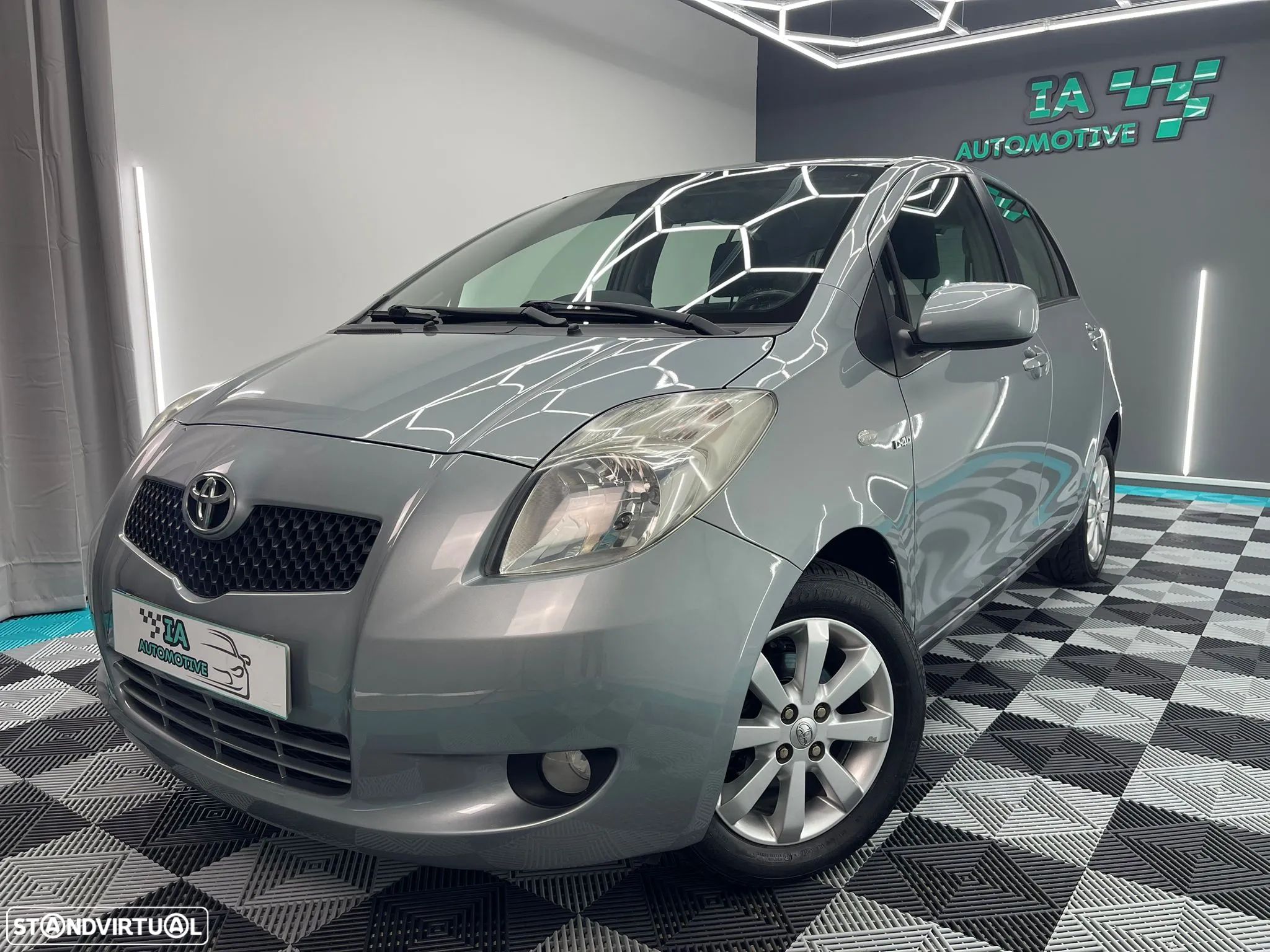 Toyota Yaris 1.4 D-4D AC - 1