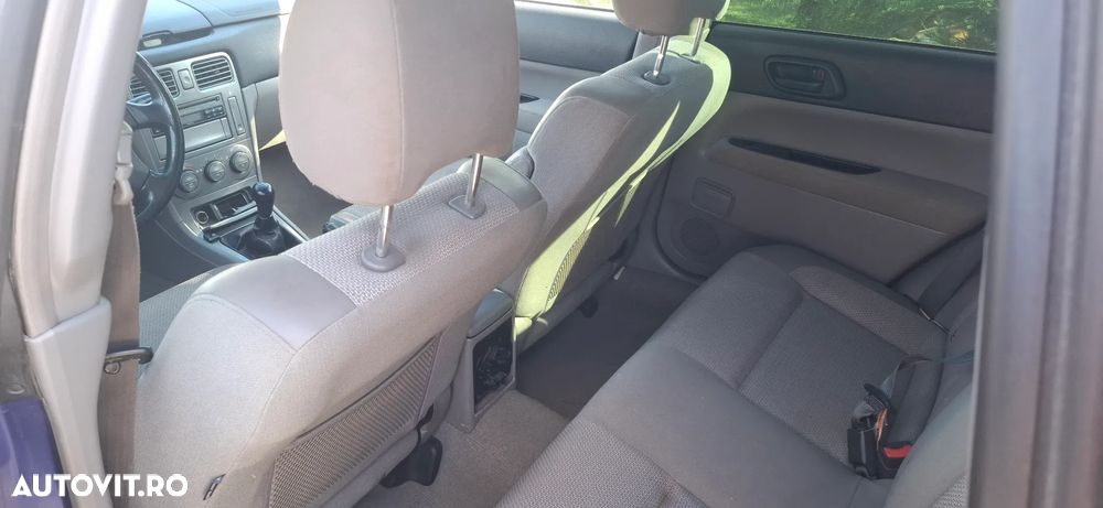 Subaru Forester 2.0 Base - 7