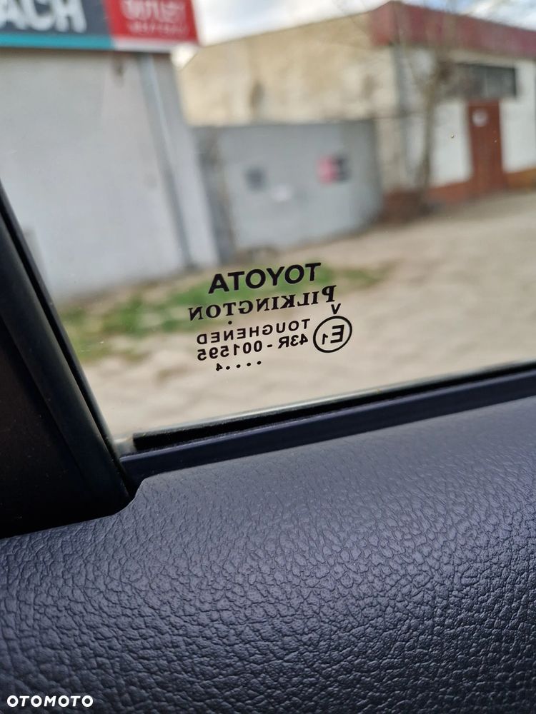 Toyota Auris 1.33 VVT-i Comfort - 19