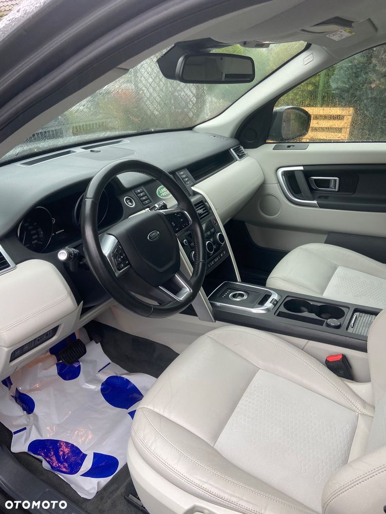 Land Rover Discovery Sport TD4 HSE Luxury - 10