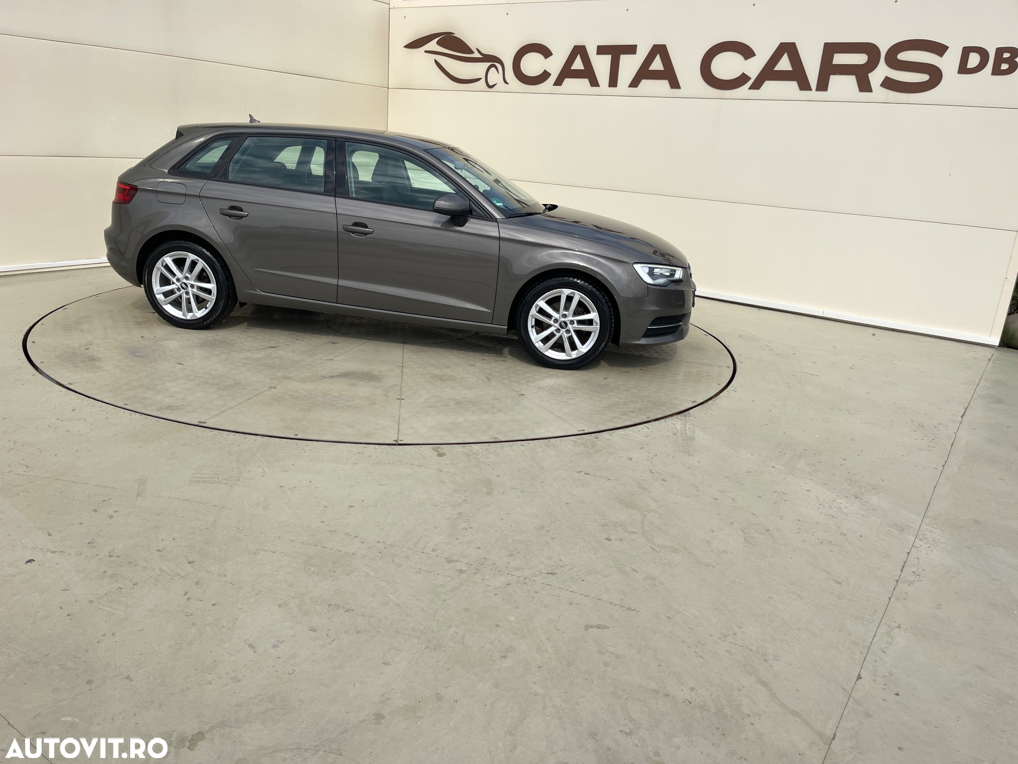 Audi A3 1.2 TFSI Sportback S tronic Ambiente - 17