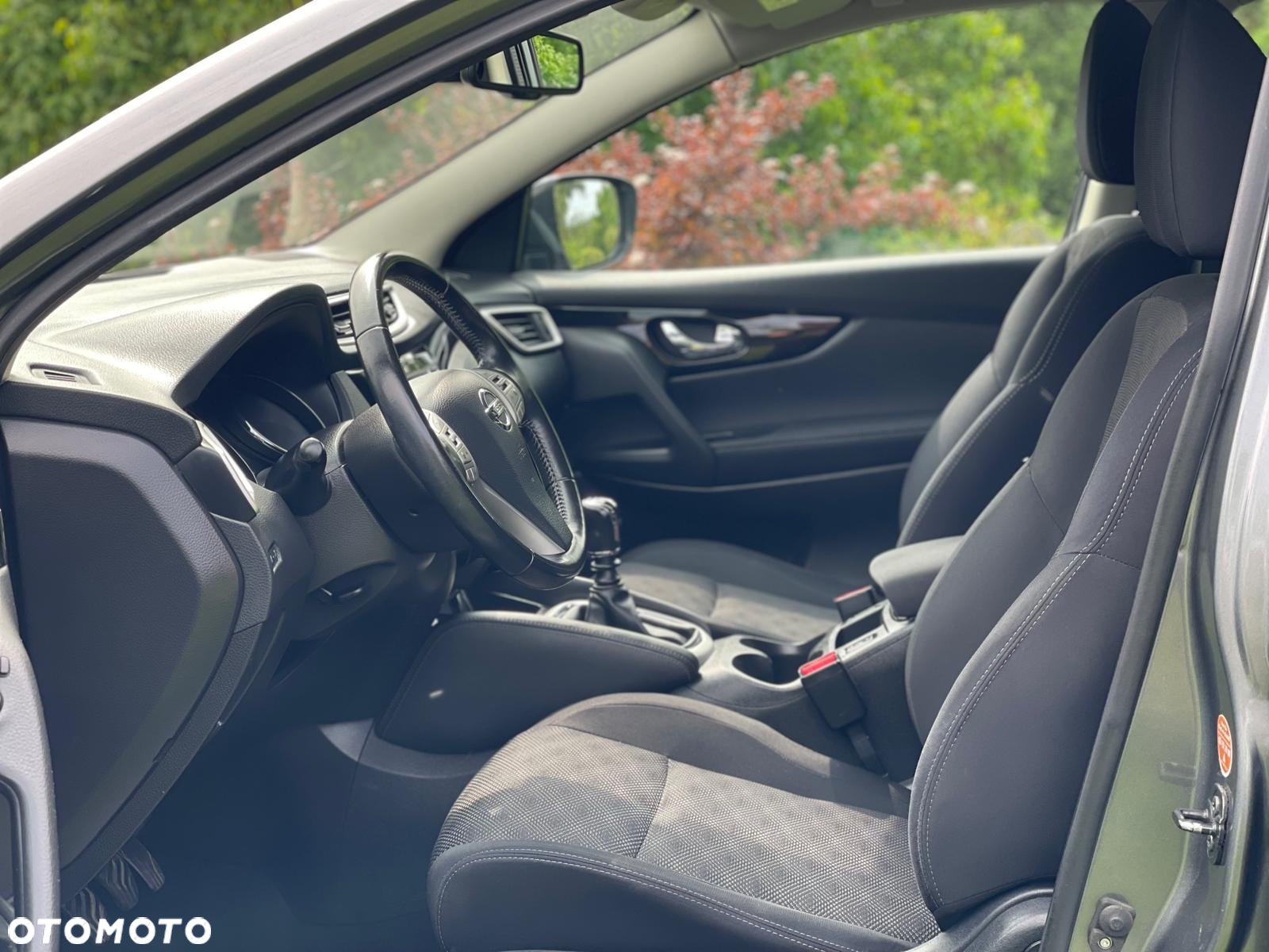 Nissan Qashqai - 12