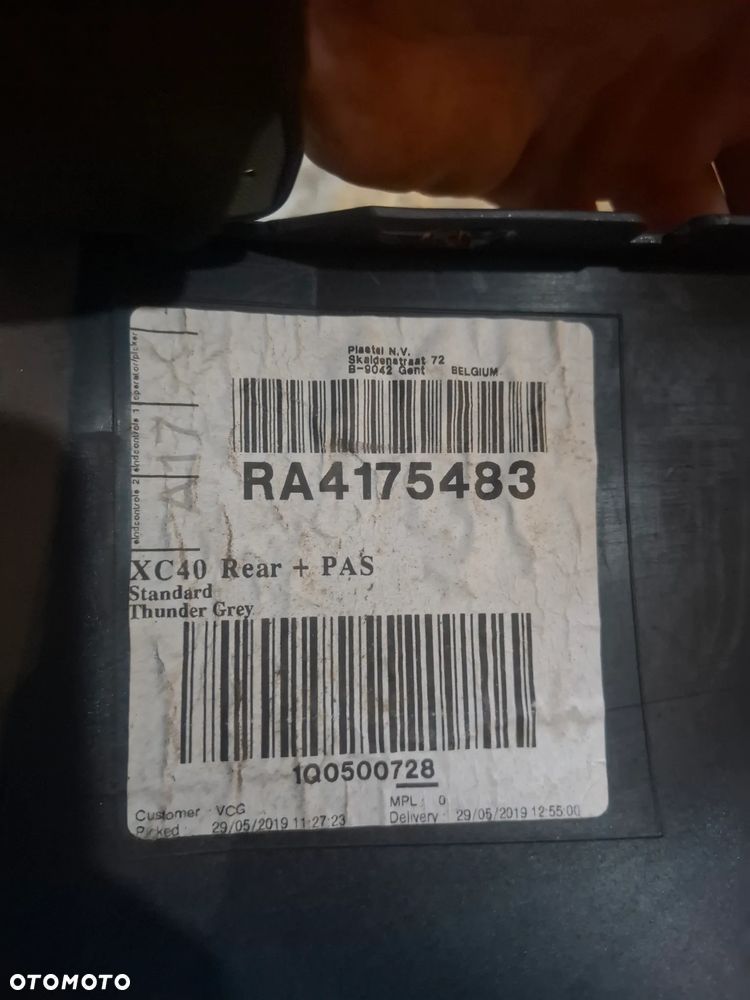 Naroznik prawy tylny zderzak Volvo XC40 - 7