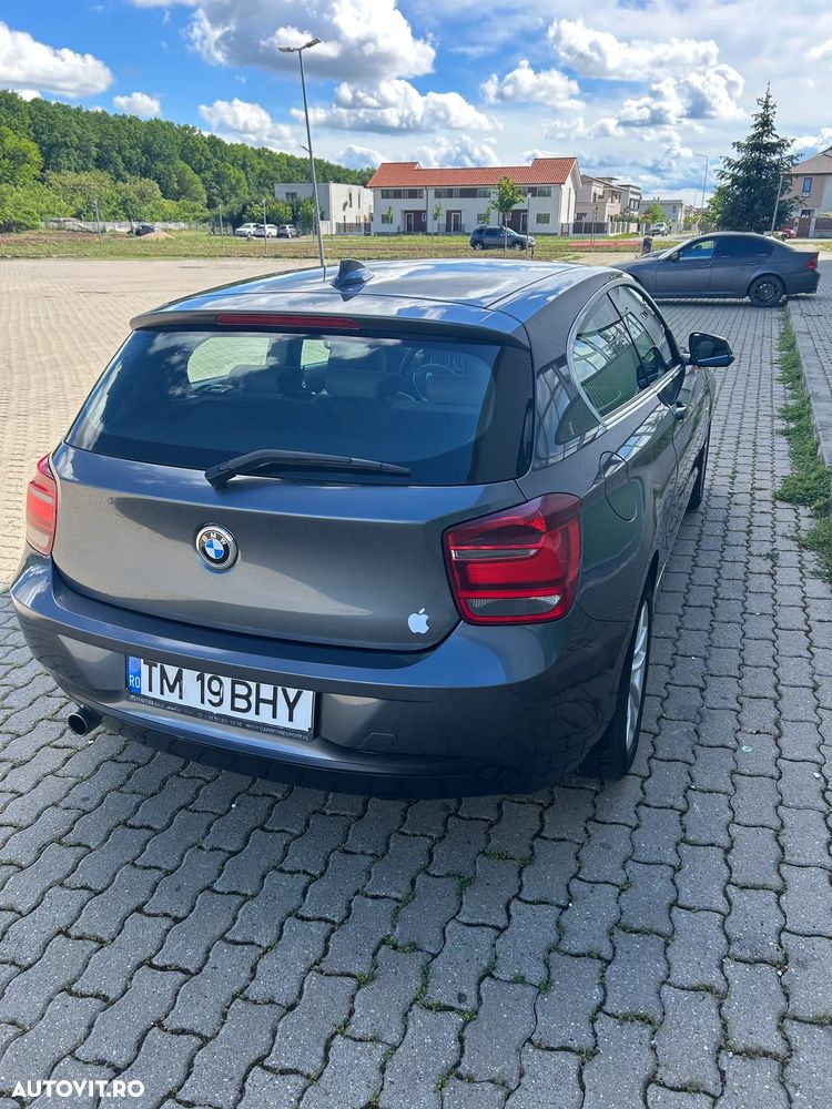 BMW Seria 1 118d - 14