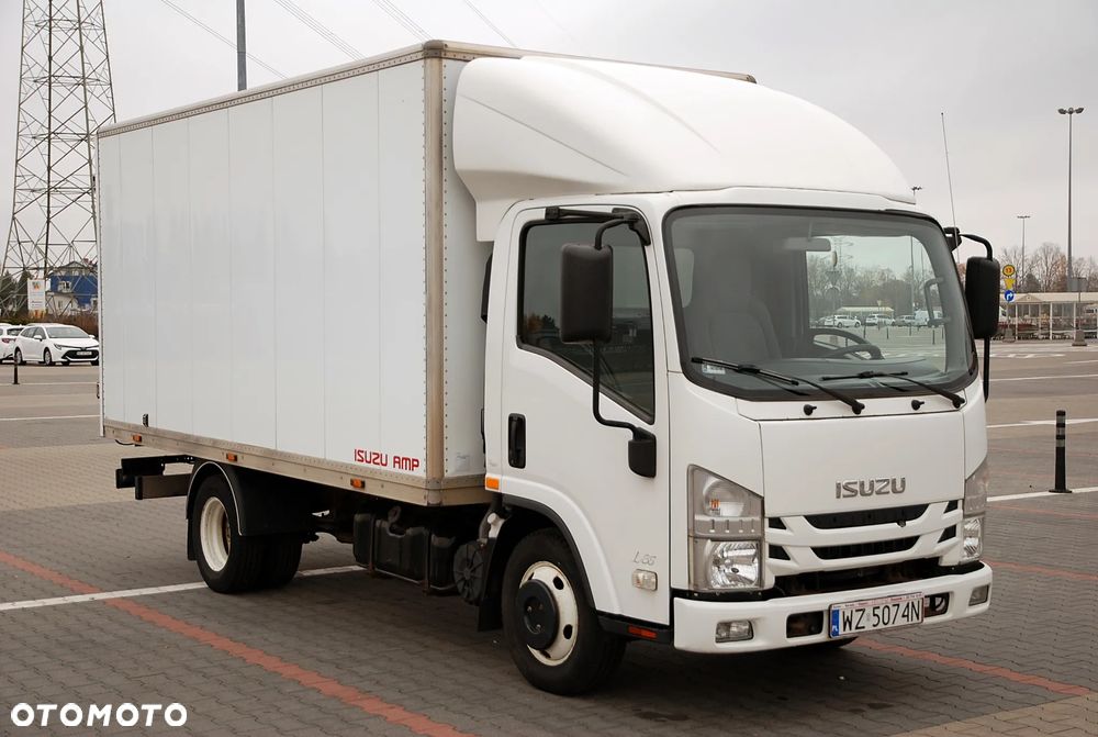 Isuzu N35 - 1