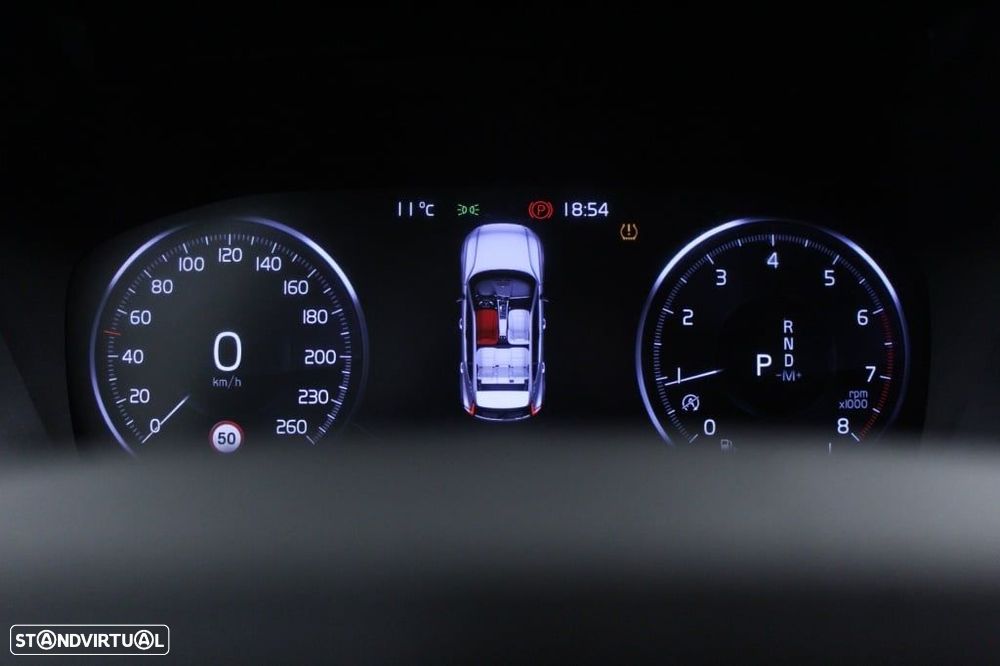 Volvo XC 40 1.5 T2 Plus Dark Auto - 26