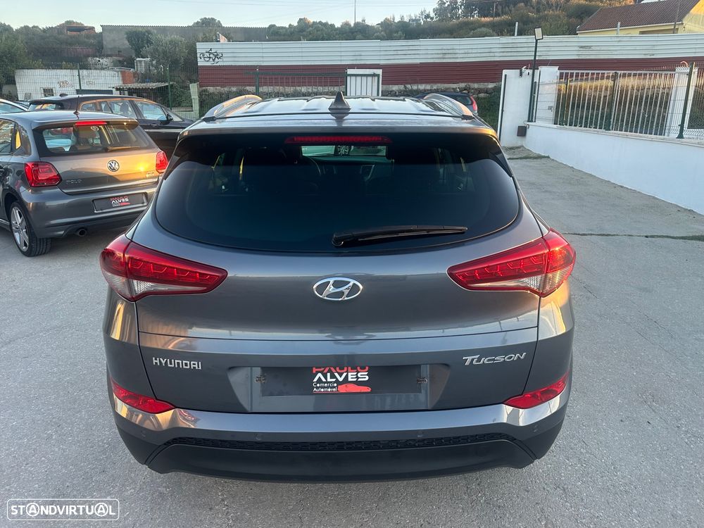 Hyundai Tucson 1.7 CRDi Executive - 7