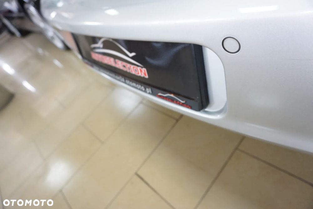 Volkswagen Golf 2.0 TDI DPF DSG Comfortline - 15