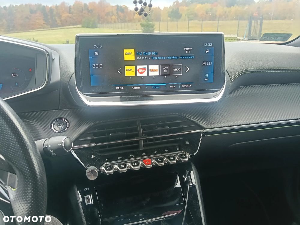 Peugeot 2008 - 12