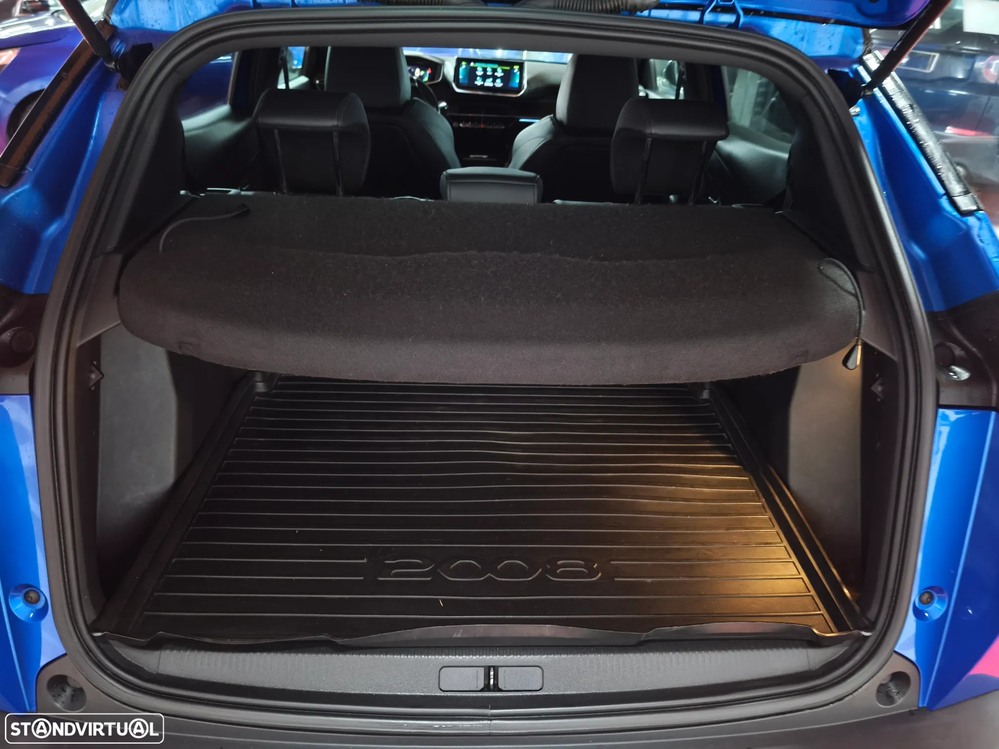 Peugeot e-2008 50 kWh GT Line - 31