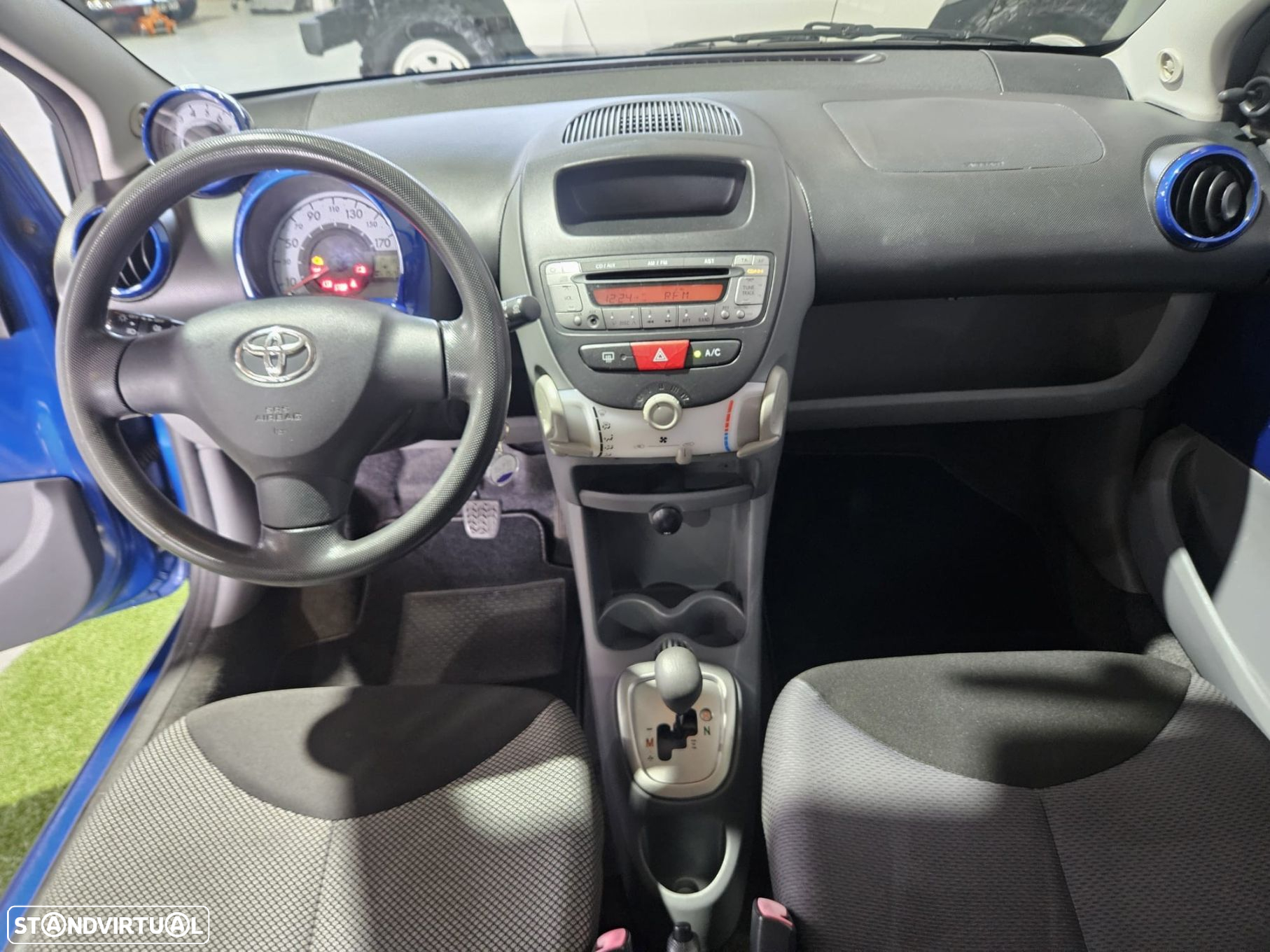 Toyota Aygo - 11