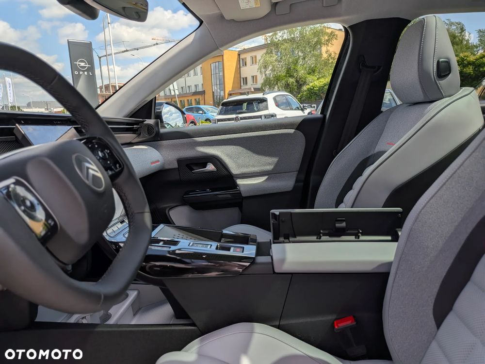 Citroën C5 Aircross 1.2 mHEV Max eDCT6 - 22