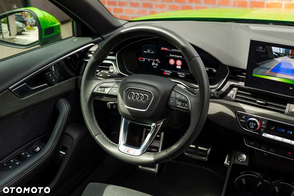 Audi A4 Avant 45 TFSI quattro S tronic S line - 14