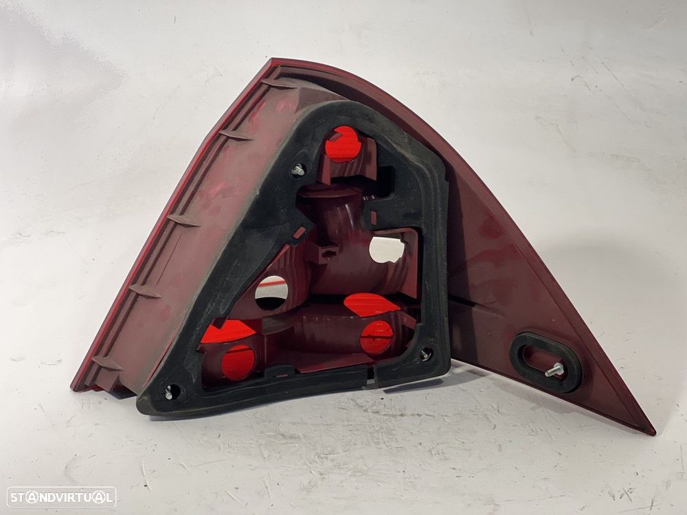 Farolim Esq Trás MERCEDES-BENZ C-CLASS (W203) A2038201964L - 2