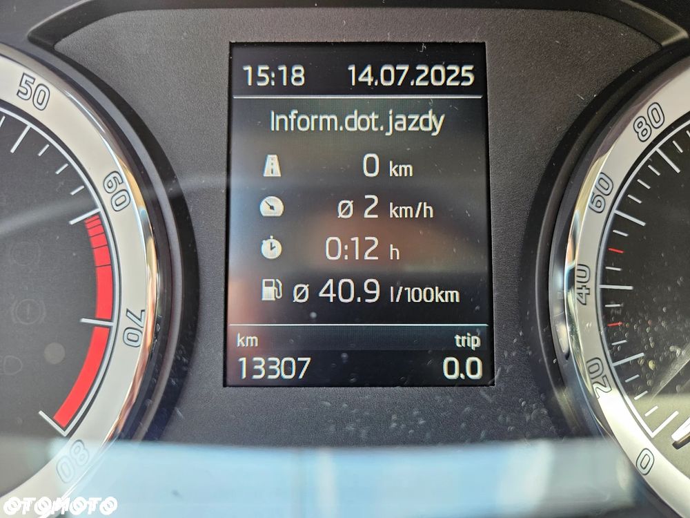 Skoda Karoq 1.5 TSI ACT GPF 4x2 Ambition - 18