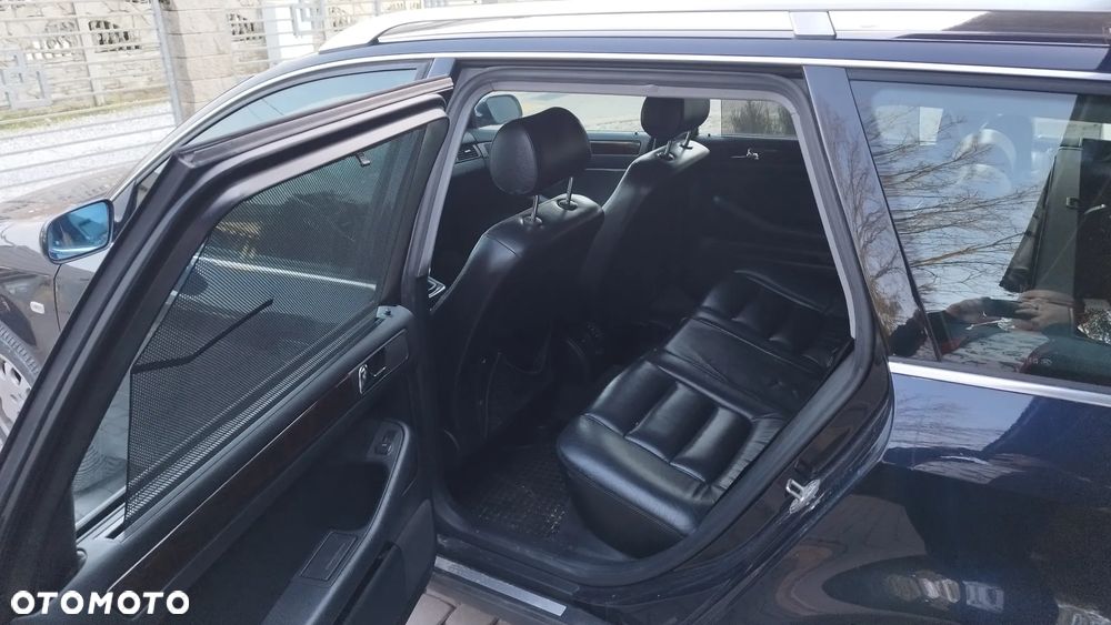 Audi A6 Avant 2.4 - 8