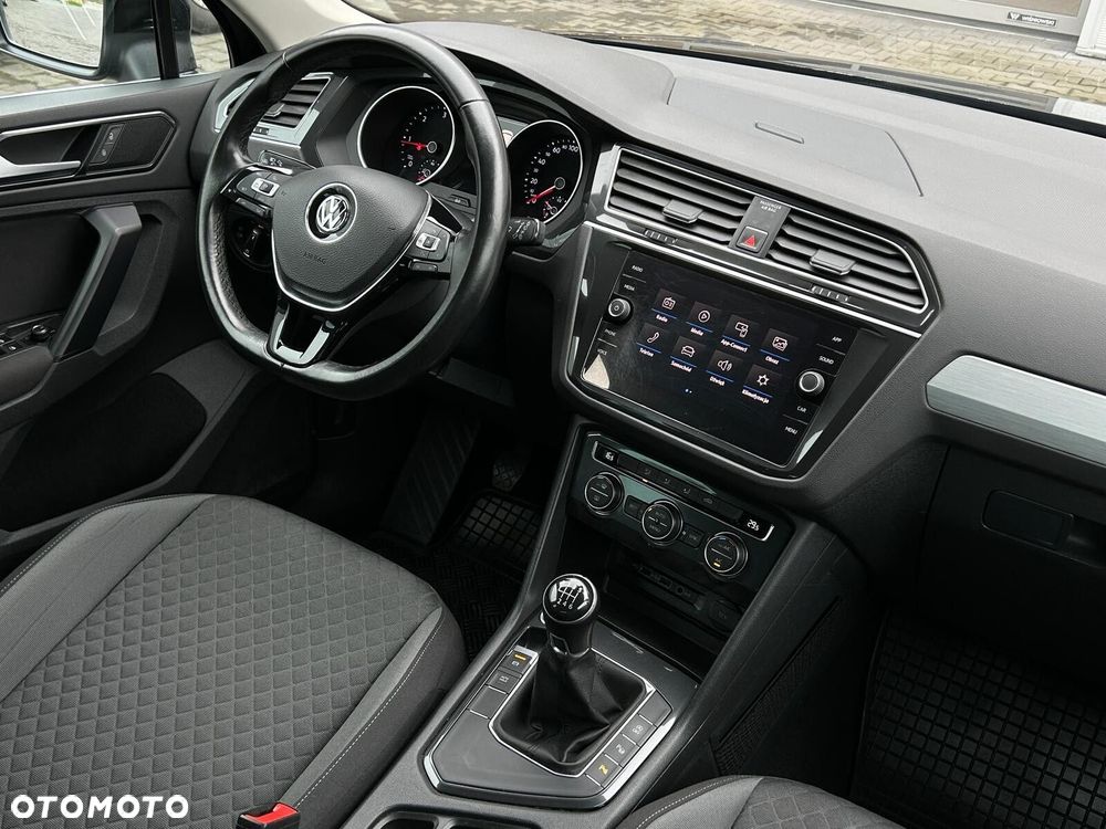 Volkswagen Tiguan 2.0 TDI BMT SCR Comfortline - 16