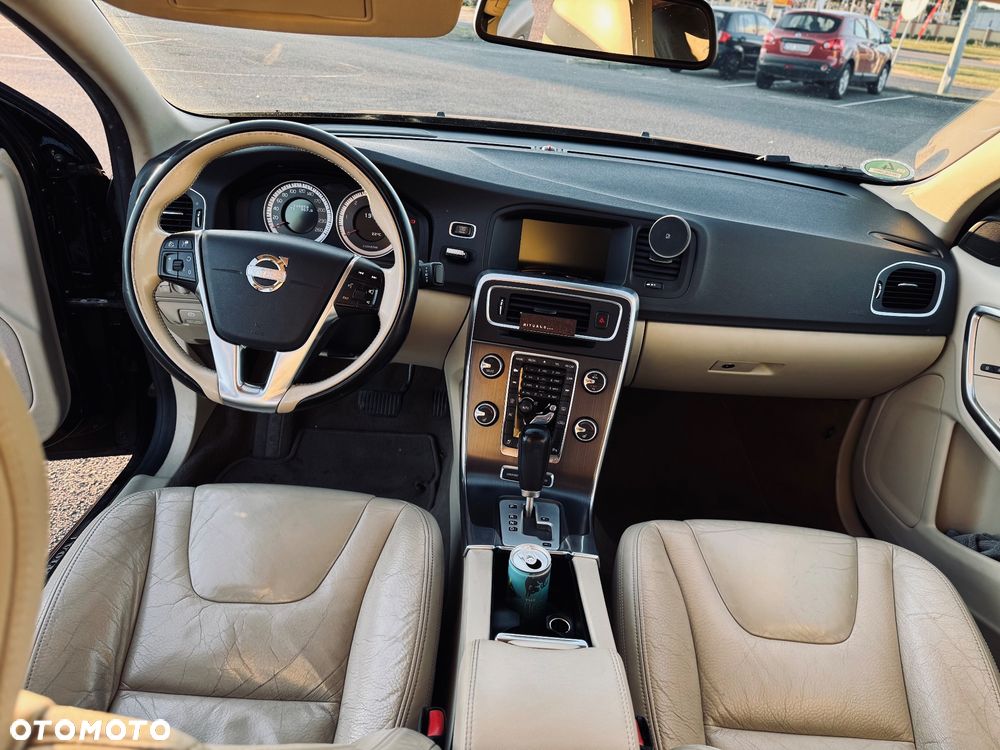 Volvo S60 D3 Geartronic Summum - 13