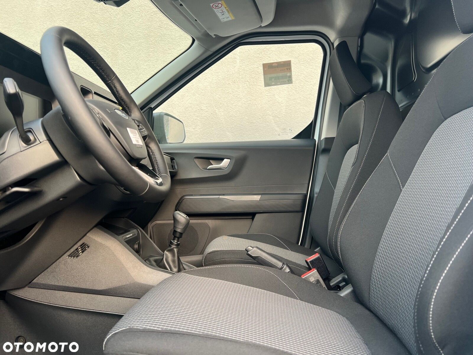 Ford transit-courier Transit Courier Van 1.5 EcoBlue 100 KM - 5