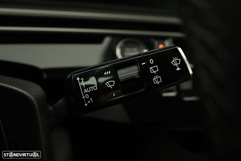 Peugeot 5008 1.2 Hybrid Allure e-DCS6 - 15