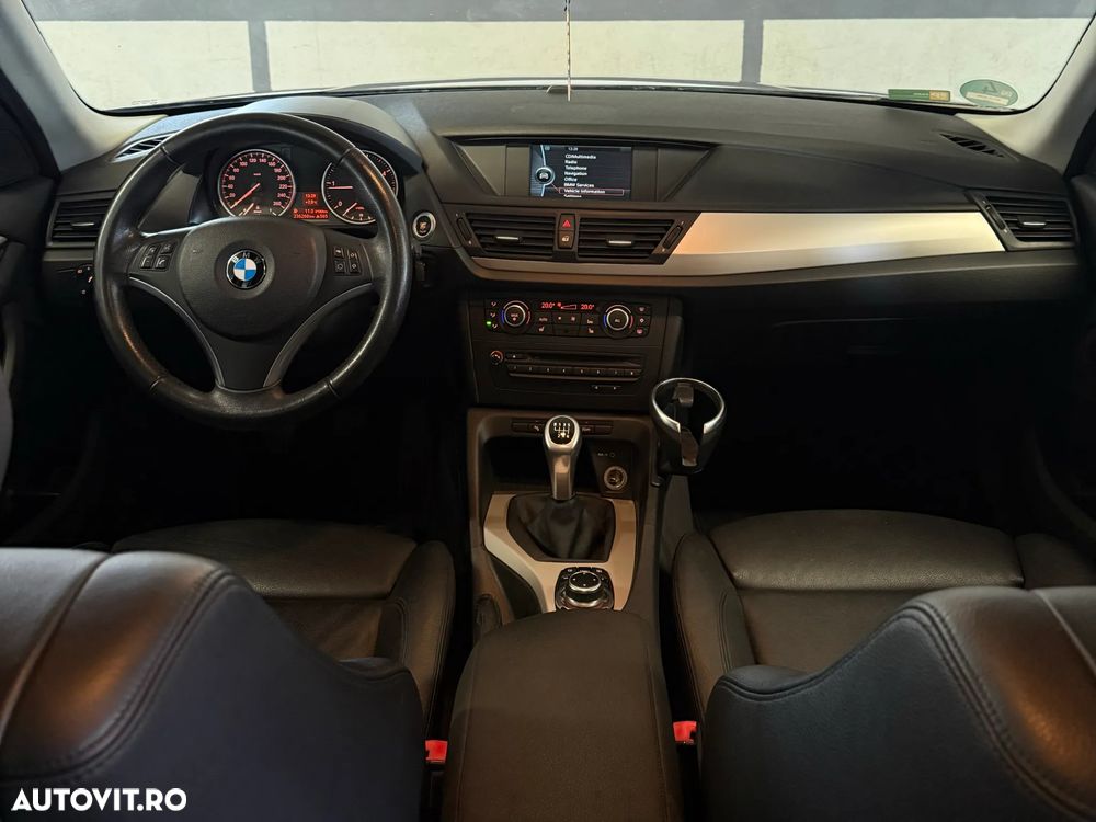 BMW X1 xDrive18d xLine - 16