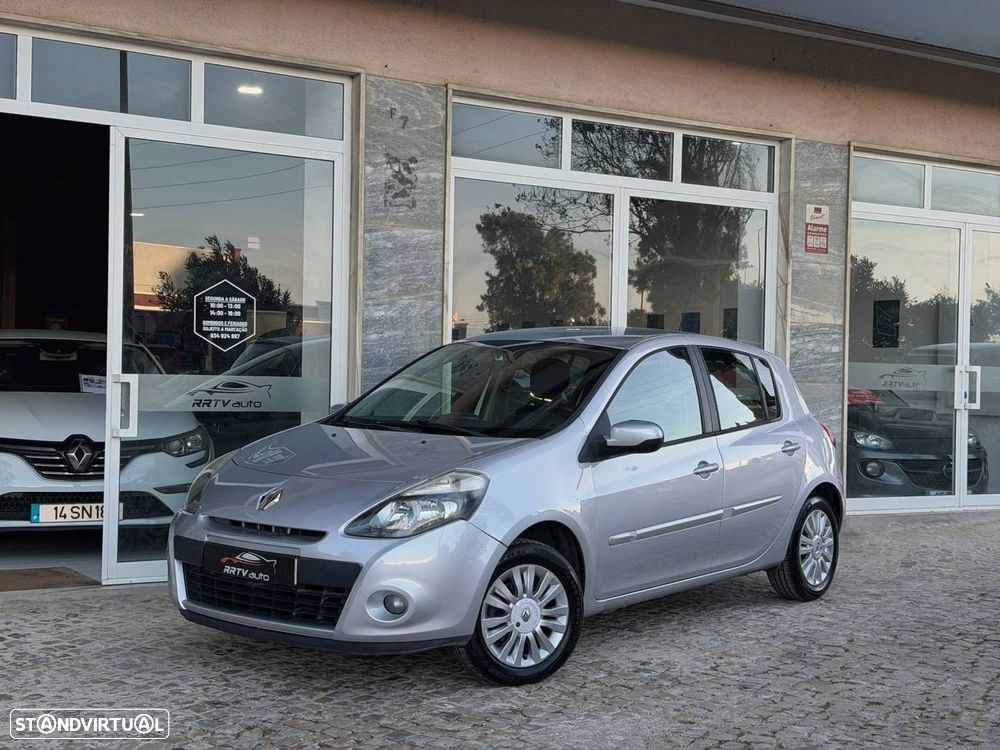 Renault Clio 1.2 16V Dynamique S - 11