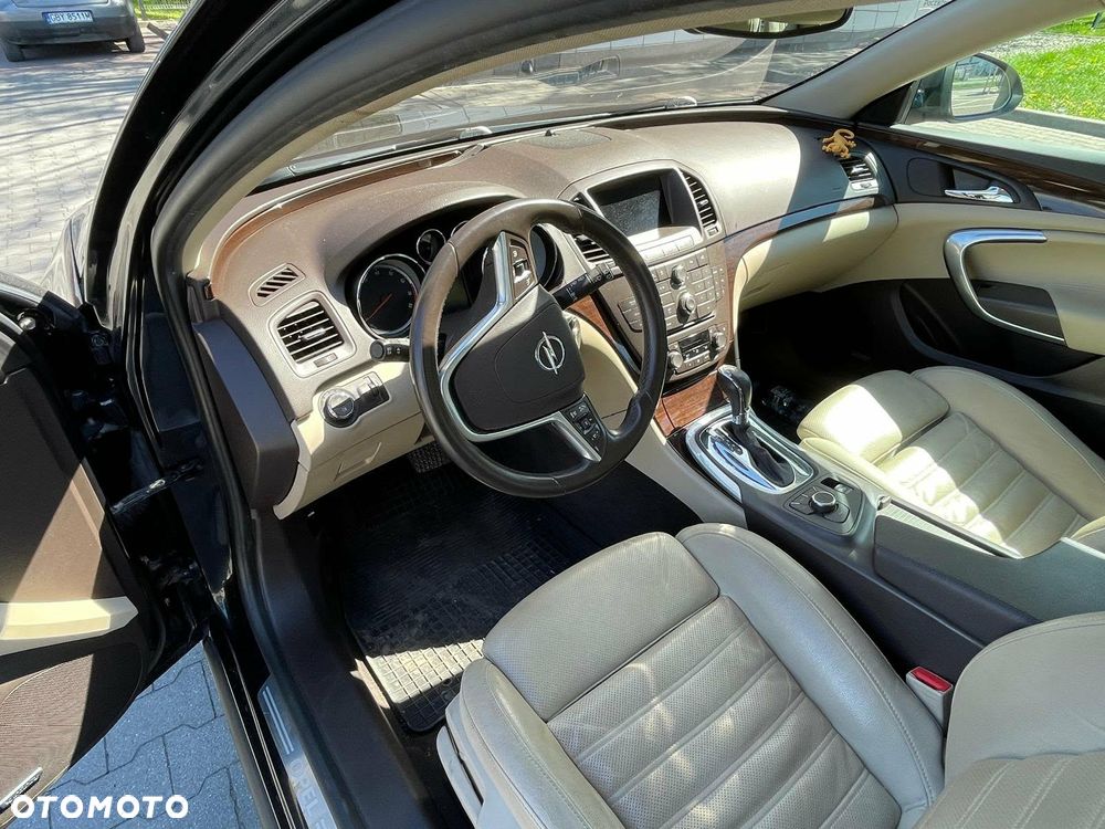 Opel Insignia 2.0 T Sport - 11