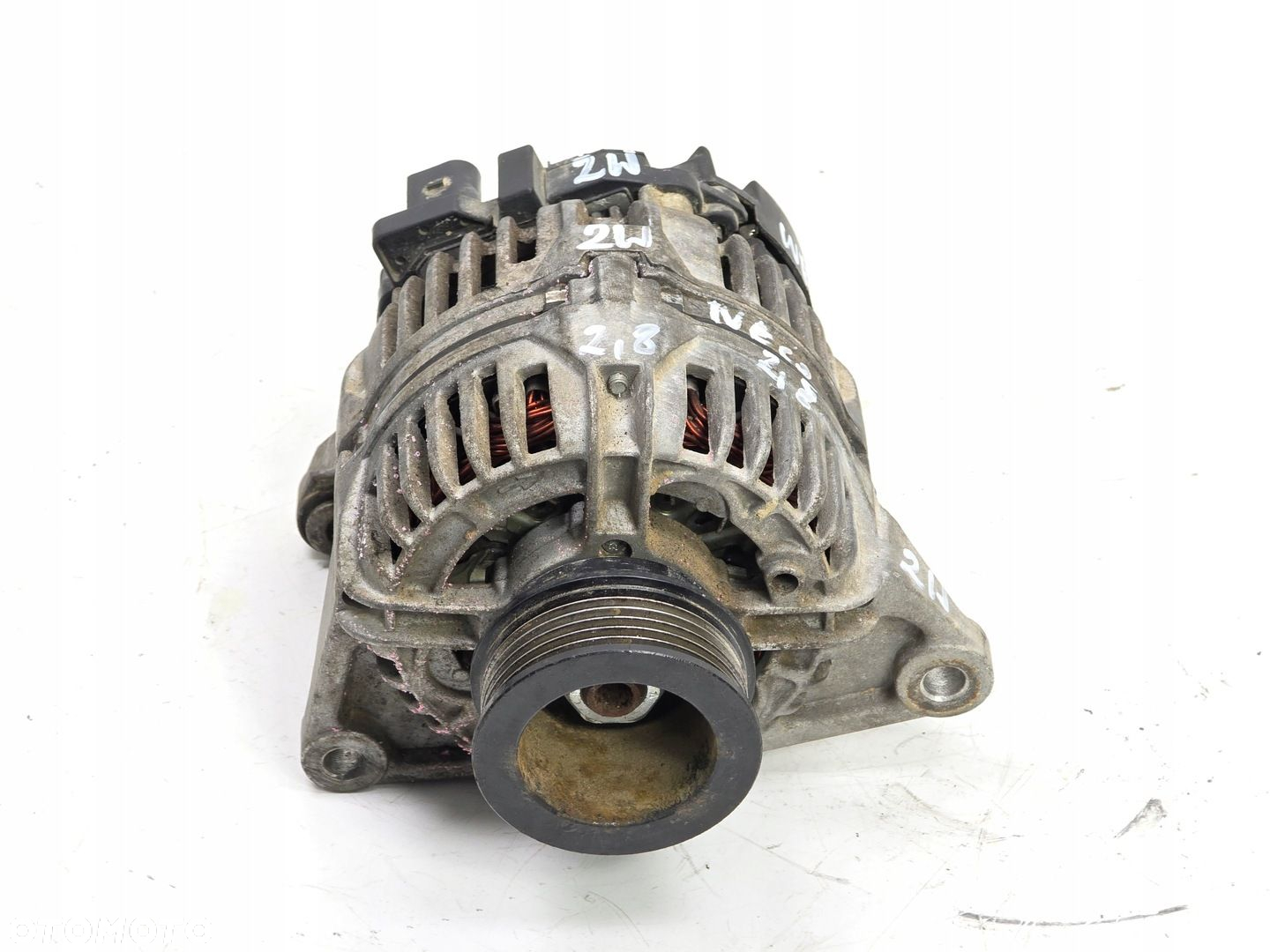 IVECO DAILY 00-06 2.8 HPI JTD ALTERNATOR AS 90A A0149 1 - 2