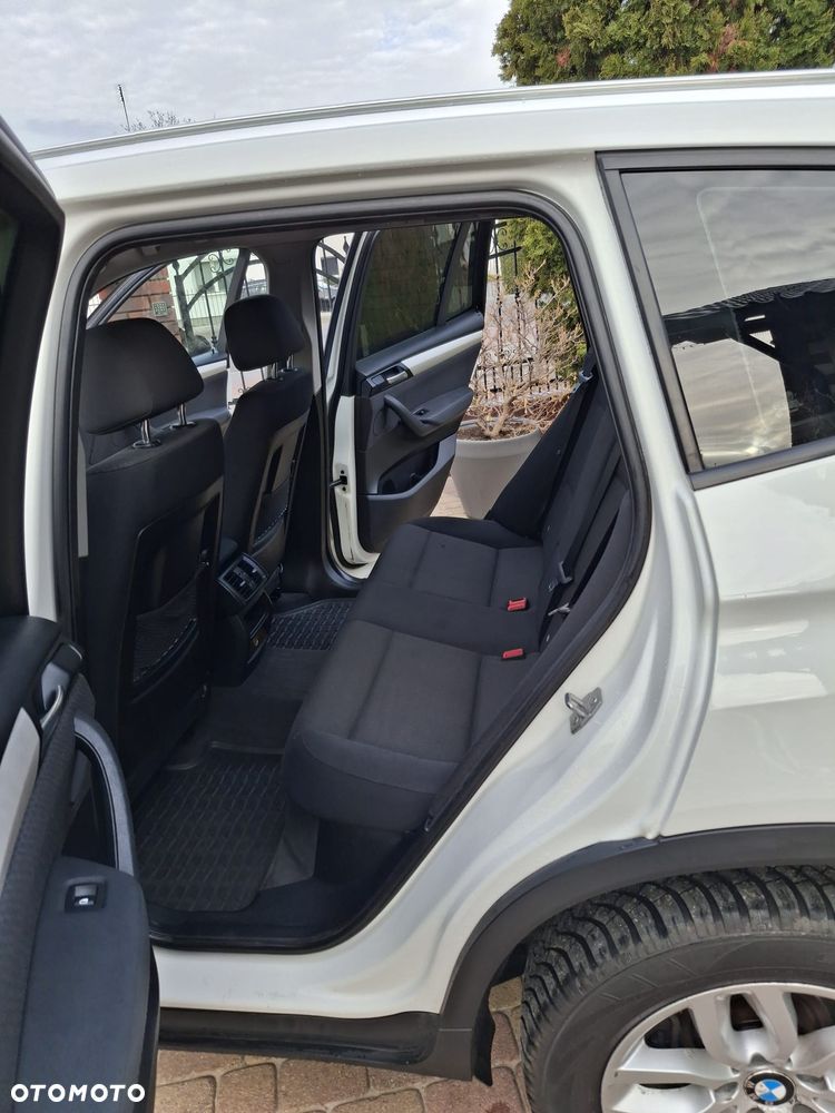 BMW X3 xDrive20d - 14