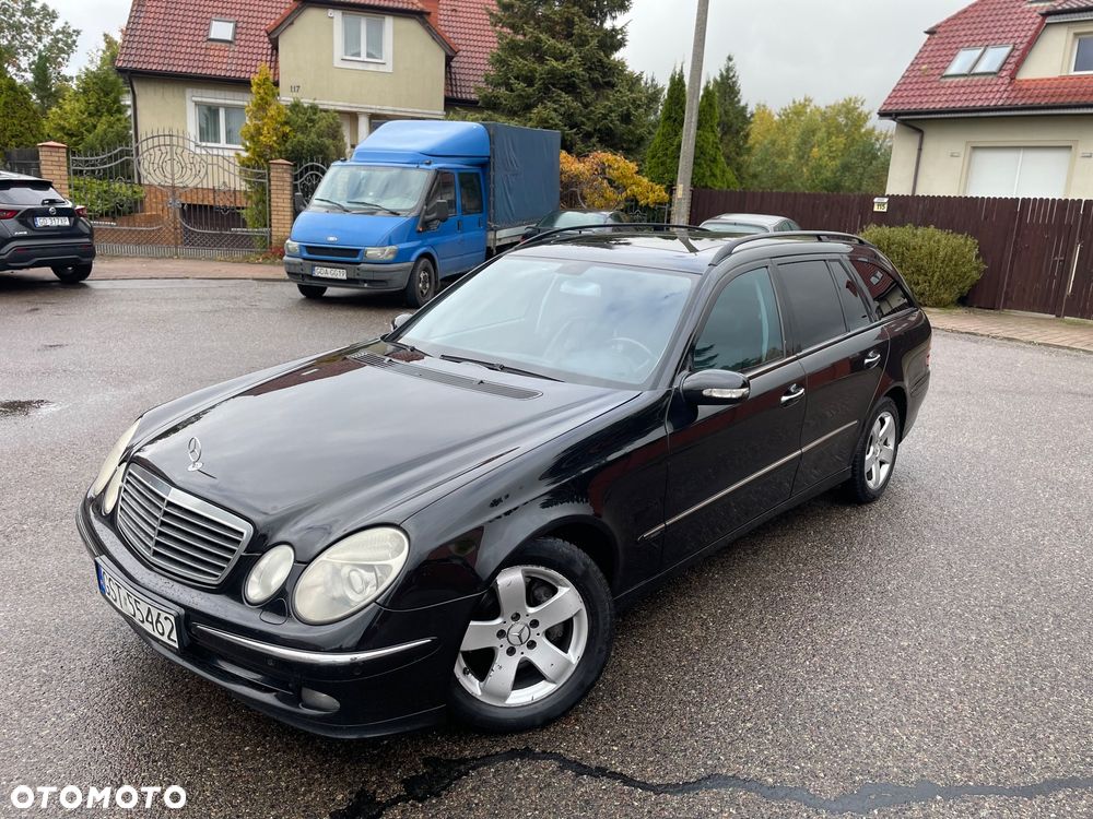 Mercedes-Benz Klasa E 320 CDI T Avantgarde - 1