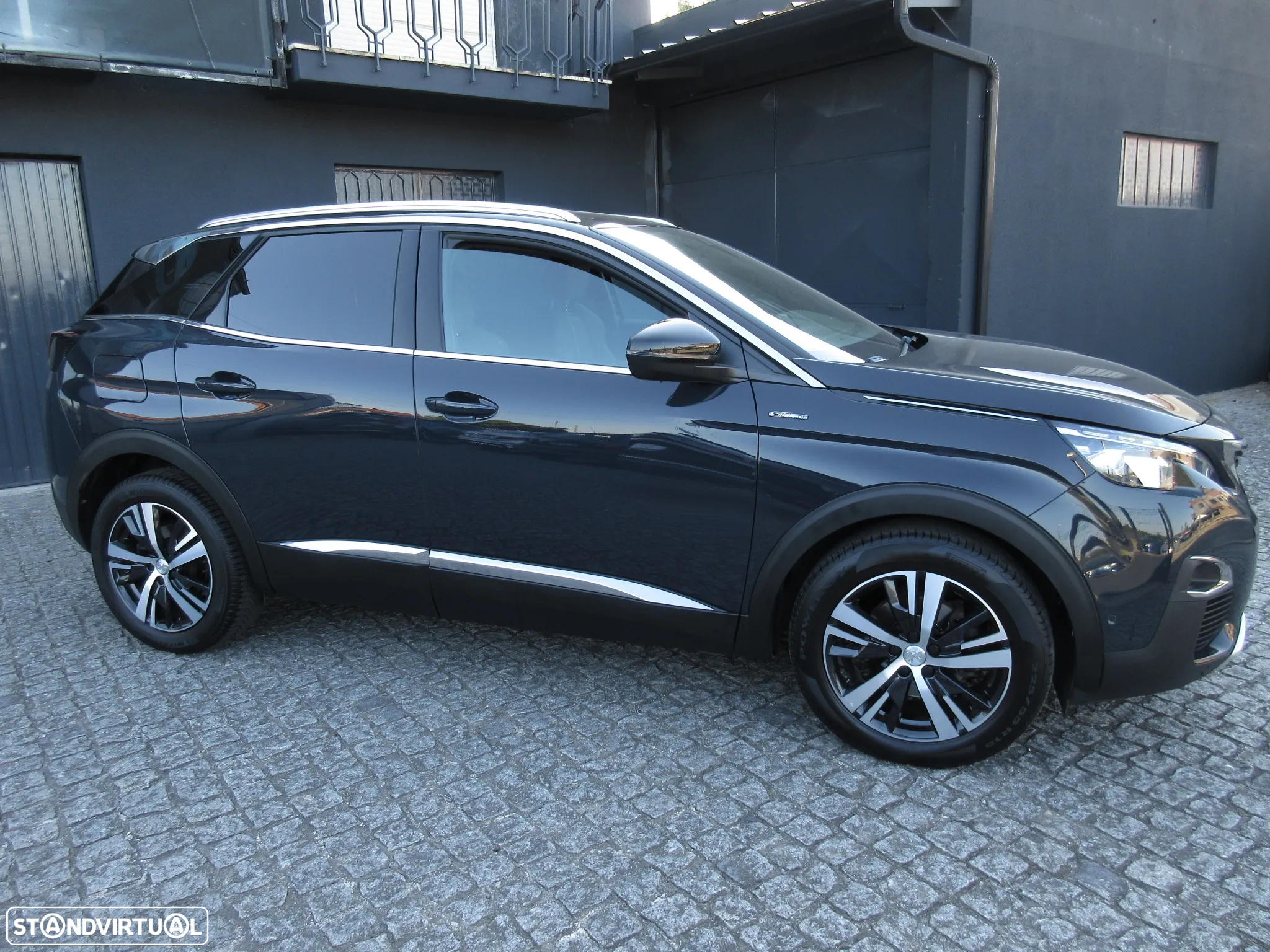 Peugeot 3008 1.5 BlueHDi GT Line EAT8 - 14